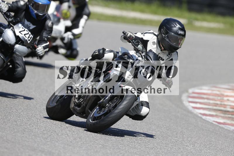 /Archiv-2024/56 10.08.2024 Plüss Moto Sport ADR/Einsteiger/80